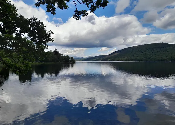 Ye Old\'E Man Lake District Grange-Over-Sands